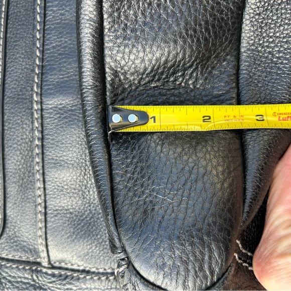 The Sak Black Leather Crossbody Bag Multiple Outside Pockets Zippered Closure - Picture 9 of 12